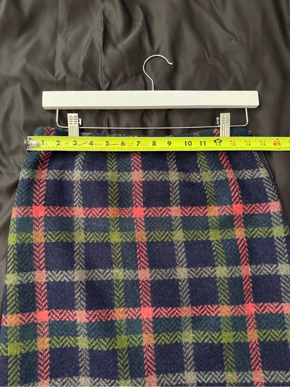 Boden Navy Plaid Midi Skirt with Pink & Green Accents size 4 small - Picture 3 of 6